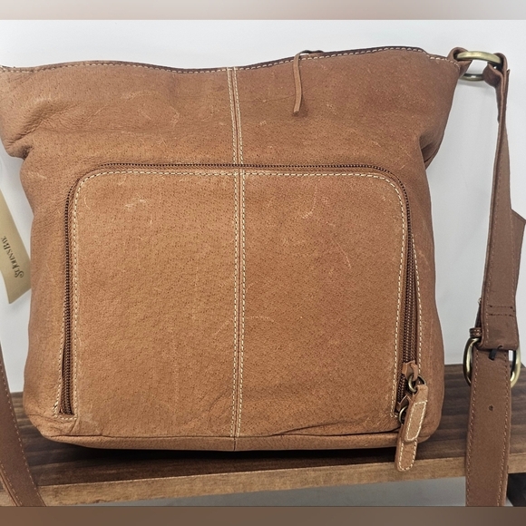 St. Johns Bay Leather Cognac Brown Feather Organizer Crossbody Shoulder Bag NWT - Picture 3 of 16